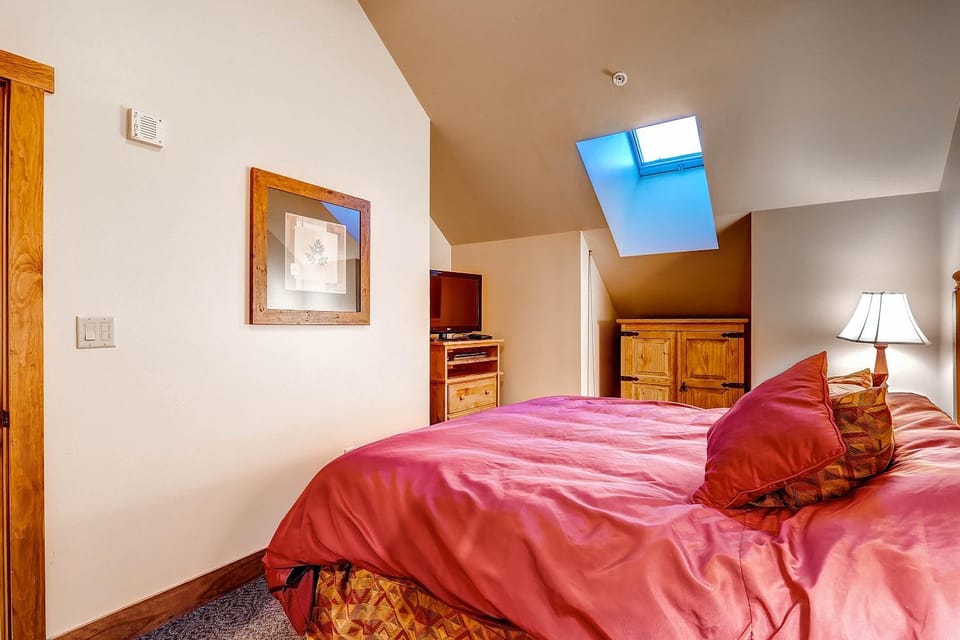 Red Hawk 2291 Apartment in Keystone