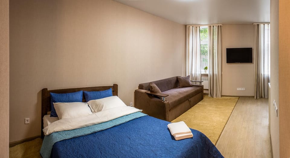Bed, Photo of the whole room