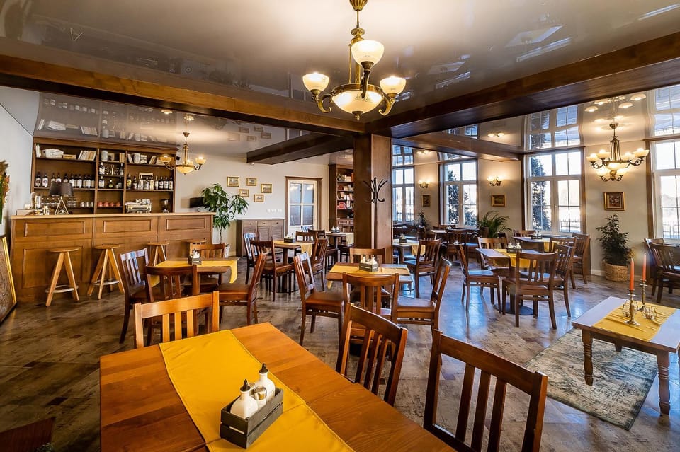 Restaurant/places to eat
