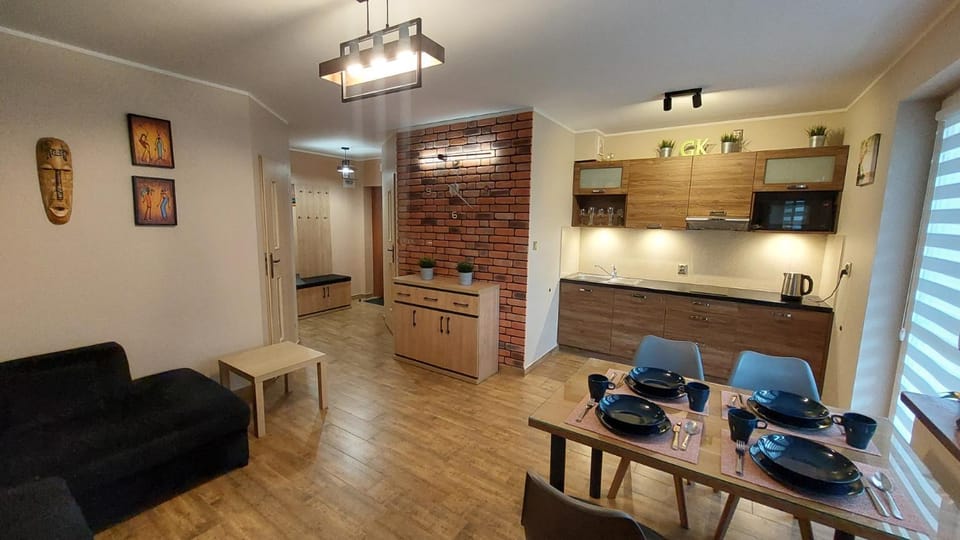Kitchen or kitchenette, Living room, Dining area
