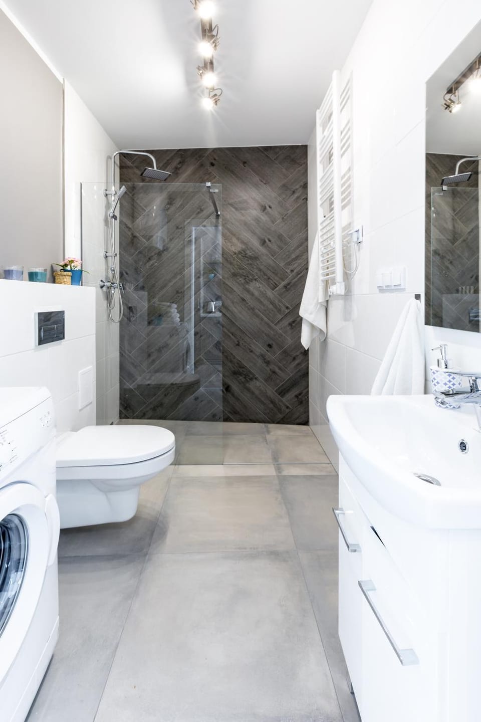 Shower, Toilet, Bathroom