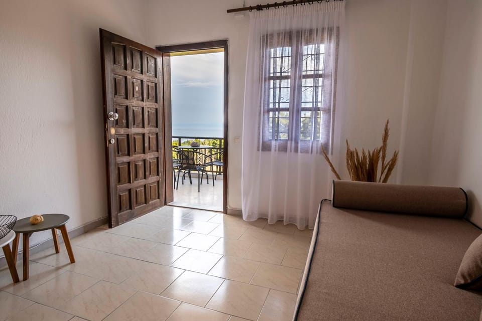 Balcony/Terrace, Living room, Sea view