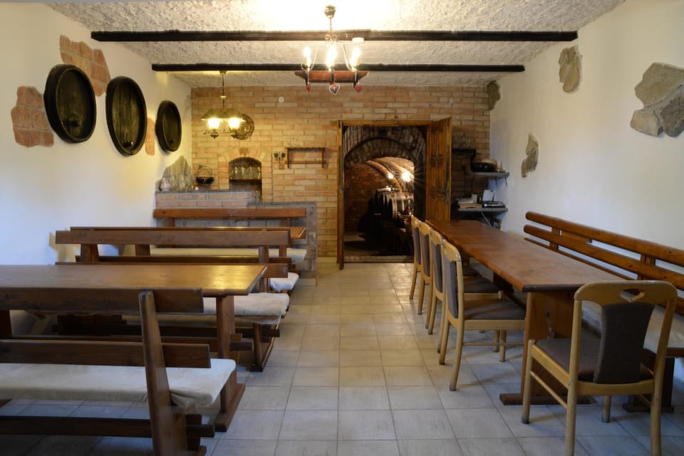 Communal lounge/ TV room, Area and facilities