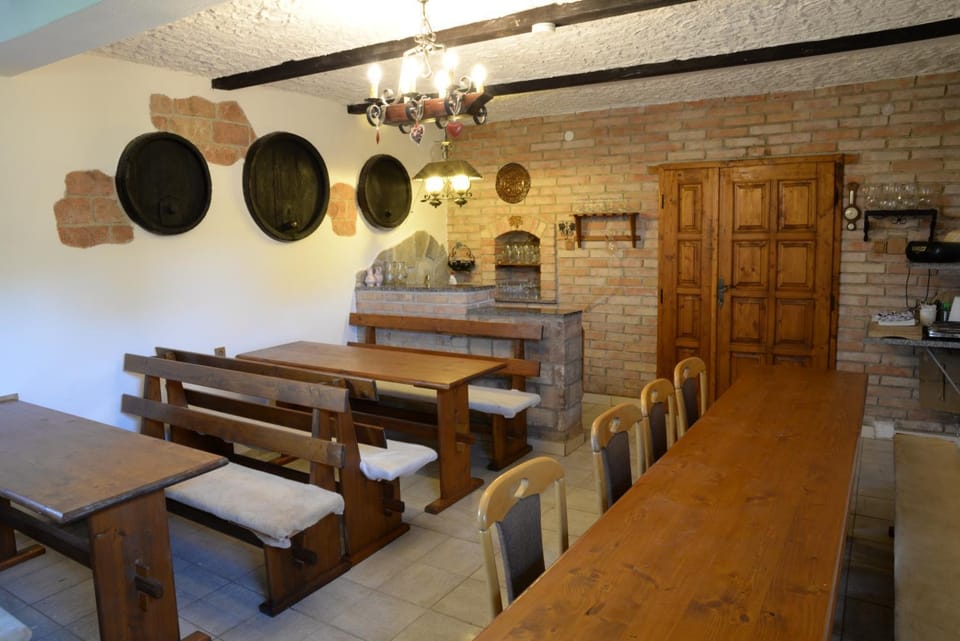 Property building, Communal lounge/ TV room