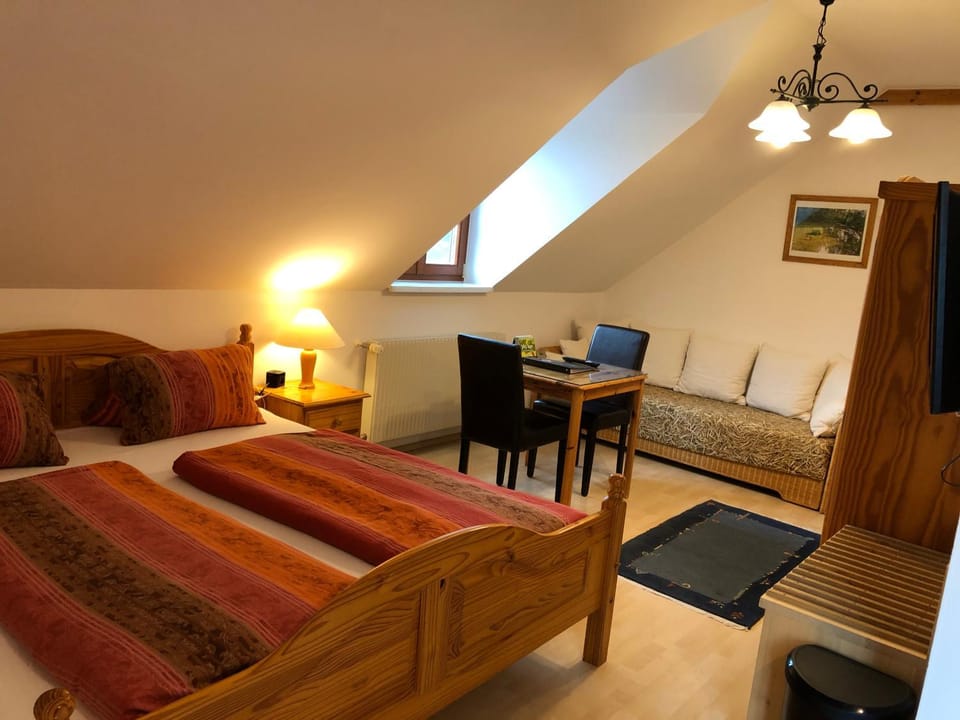 Photo of the whole room