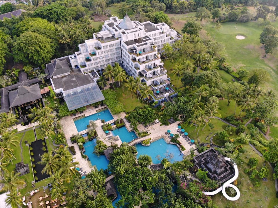 Property building, Bird's eye view
