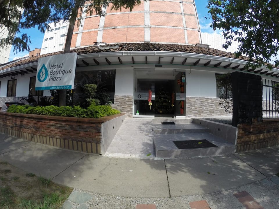 Facade/entrance, Property logo or sign