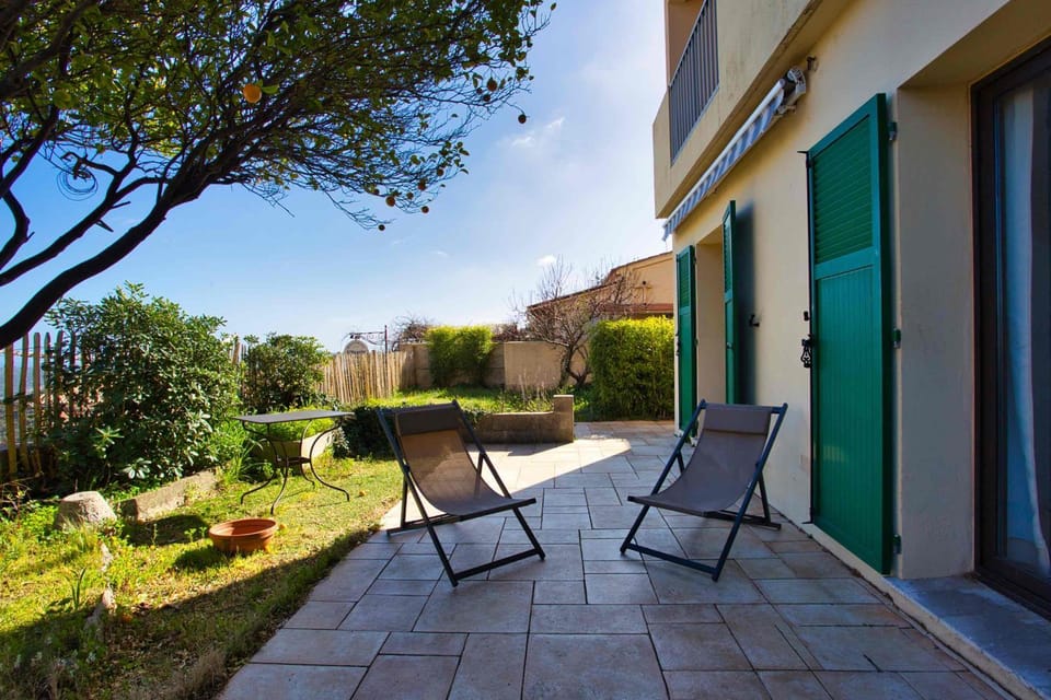 Patio, Garden, Garden view