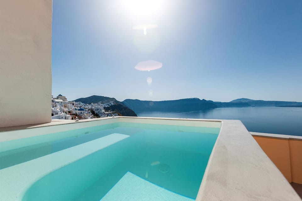 Nearby landmark, Natural landscape, Balcony/Terrace, Other, On site, Landmark view, Sea view