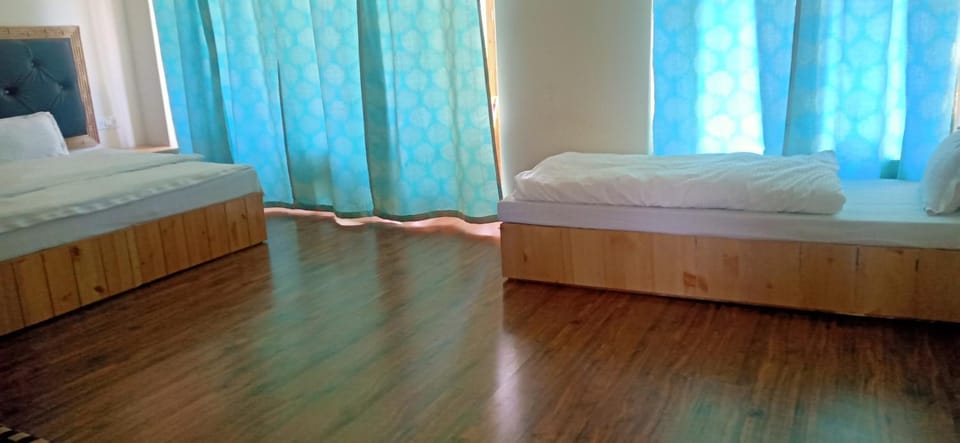Zee Guest House Bed and Breakfast in India