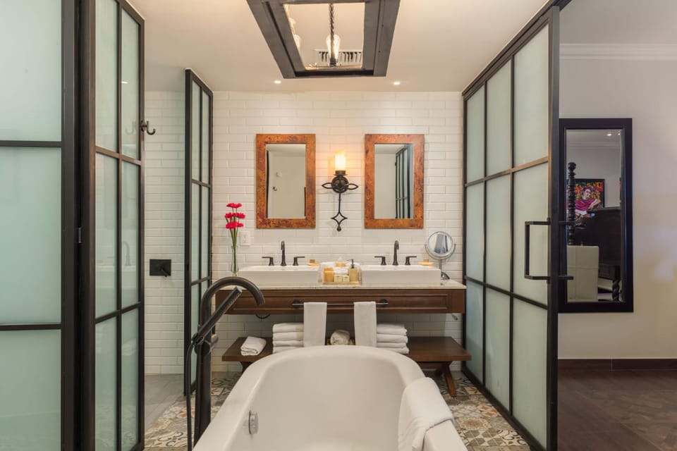 Bathroom, Bath