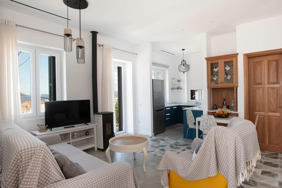 Living room, Diving