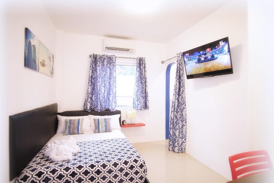 TV and multimedia, Photo of the whole room