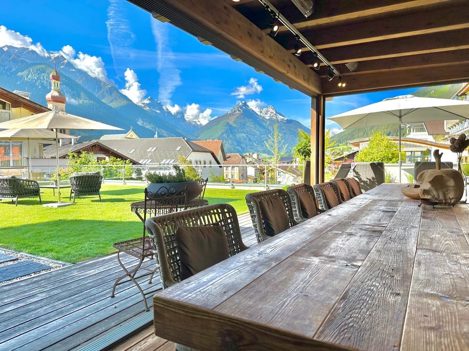 Natural landscape, Dining area, Mountain view
