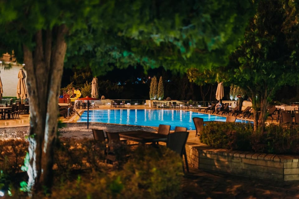 Night, Swimming pool