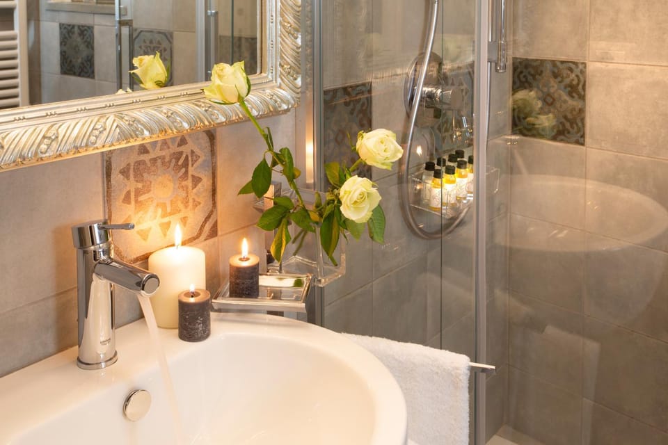 Shower, Bathroom, Bath