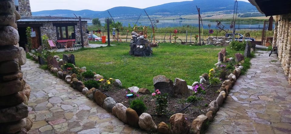 BBQ facilities, Garden, Garden view, Lake view, Lake view, Inner courtyard view, Parking, flat iron, sunbed