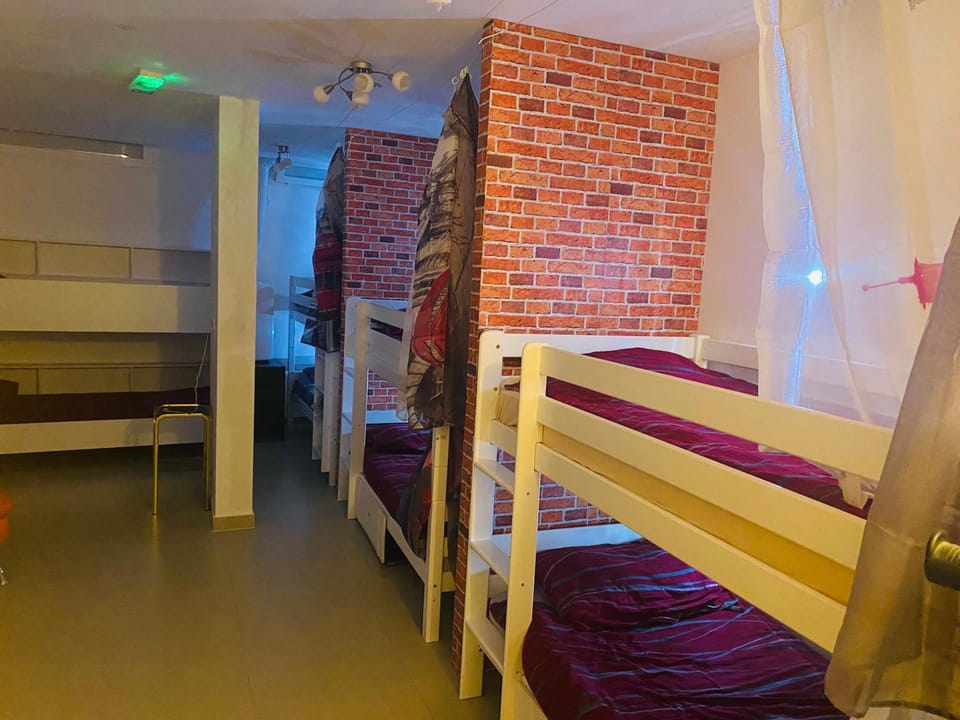 bunk bed