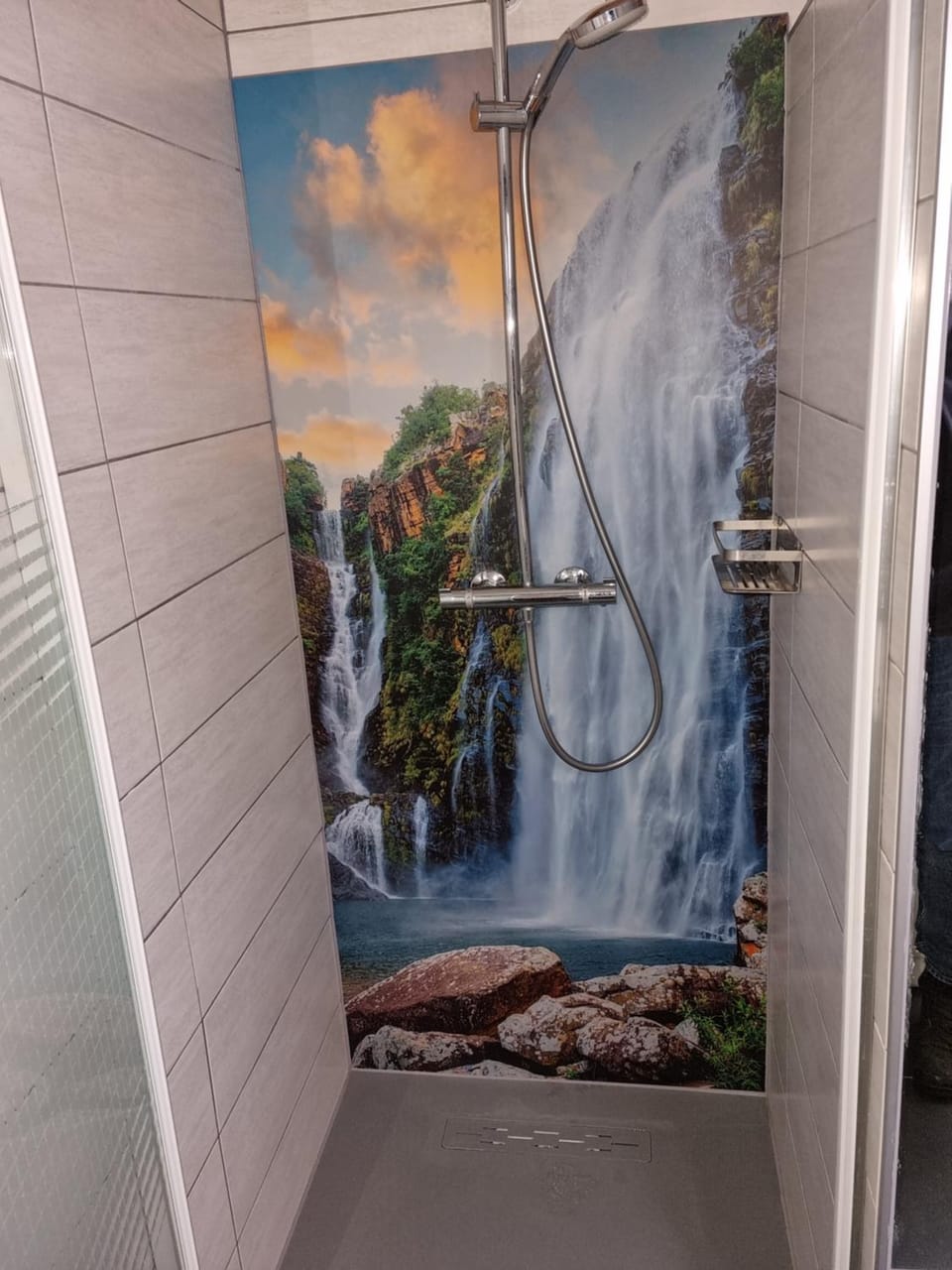 Shower, Bathroom