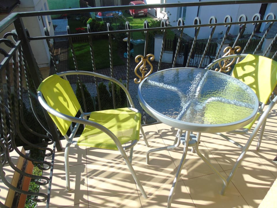 Property building, Balcony/Terrace