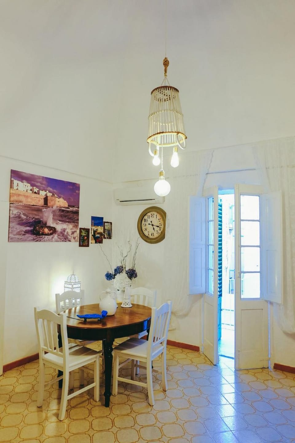 Communal lounge/ TV room, Lobby or reception