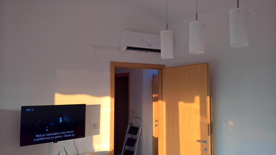 Apartment Poleti Bed and Breakfast in Primorje-Gorski Kotar County