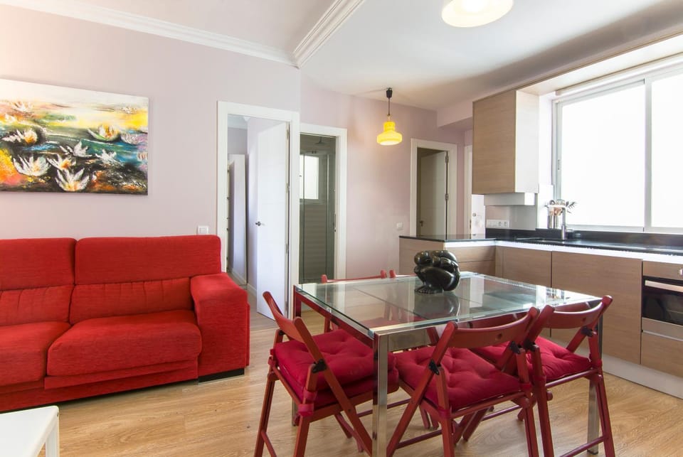 Atico Atocha con Terraza Apartment in Madrid