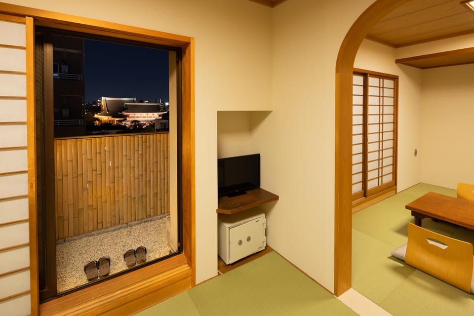 View (from property/room), Photo of the whole room