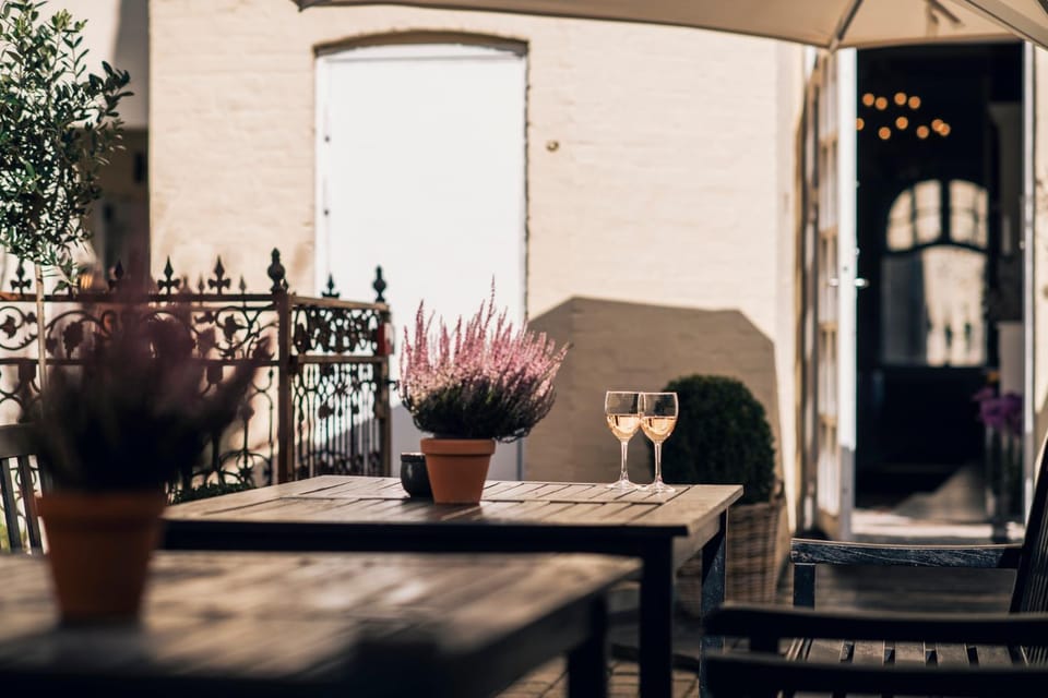 Patio, Garden, Balcony/Terrace, Drinks