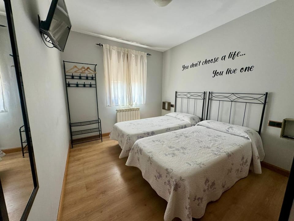 De Sol A Sol Hostel in Castile and León