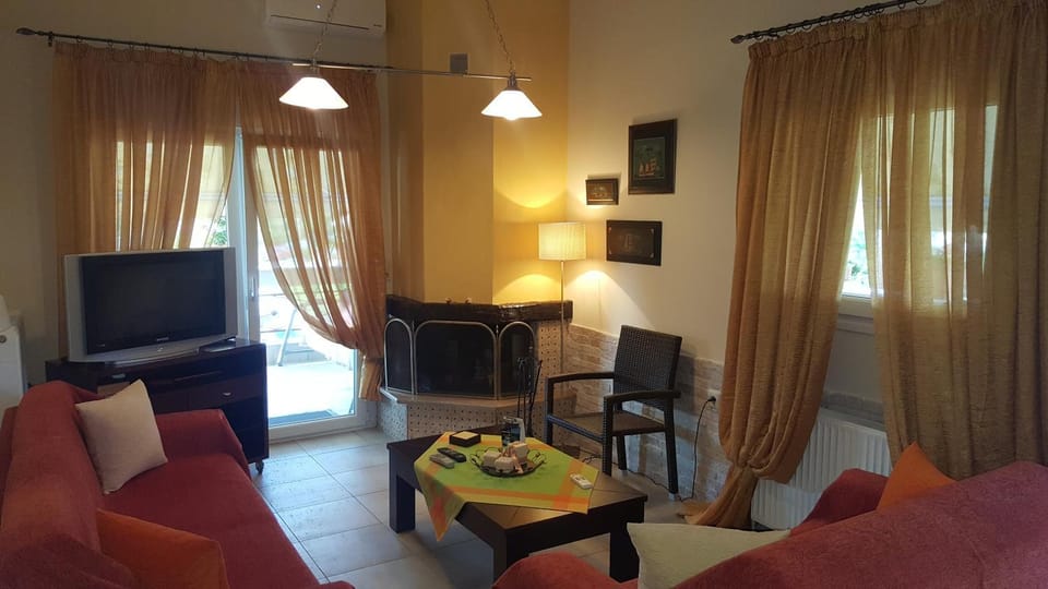 George and Mary's House Apartment in Decentralized Administration of Macedonia and Thrace