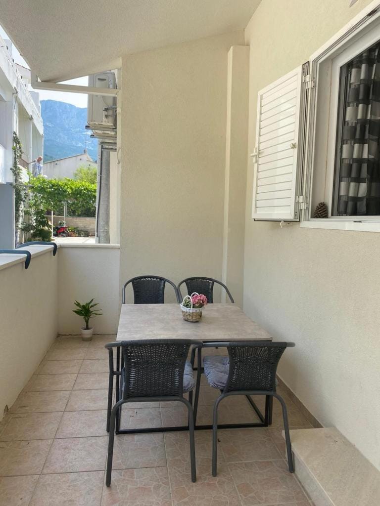 Apartment Lijana sea view Apartment in Tučepi