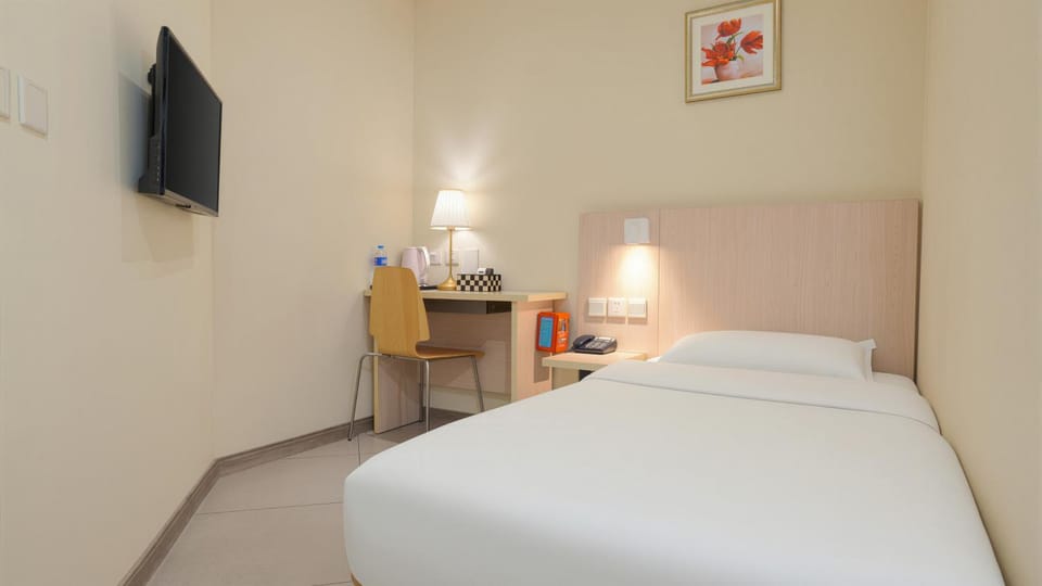 Beijing Sicily Hotel Beijing Lianbaolu Branch Hotel in Beijing