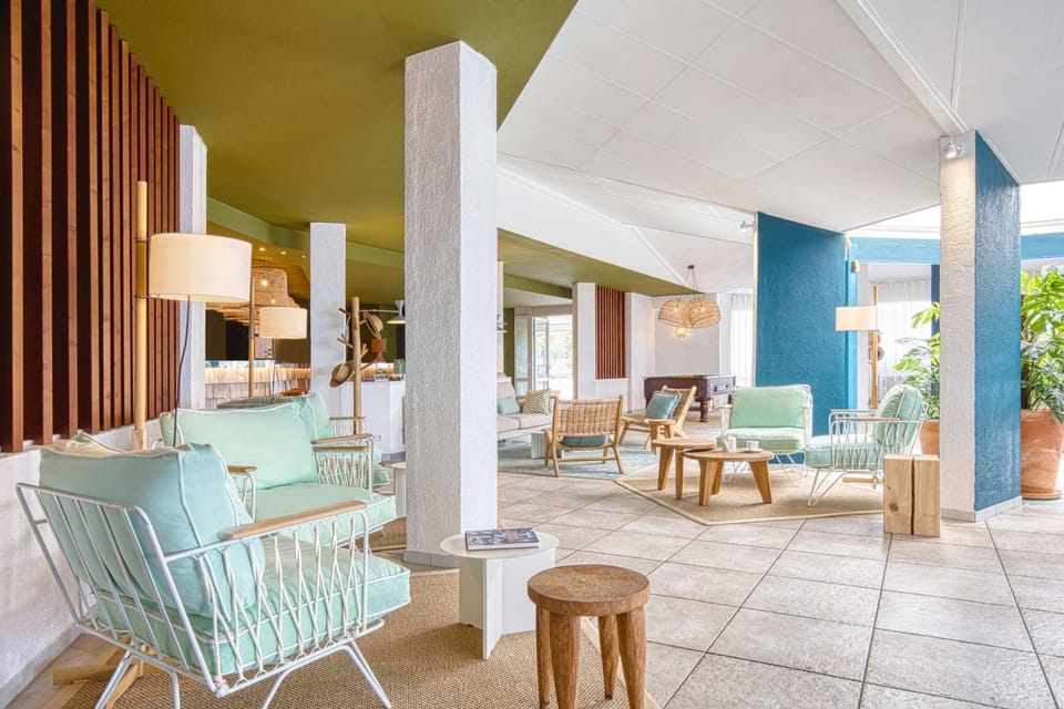 Lounge or bar, On site