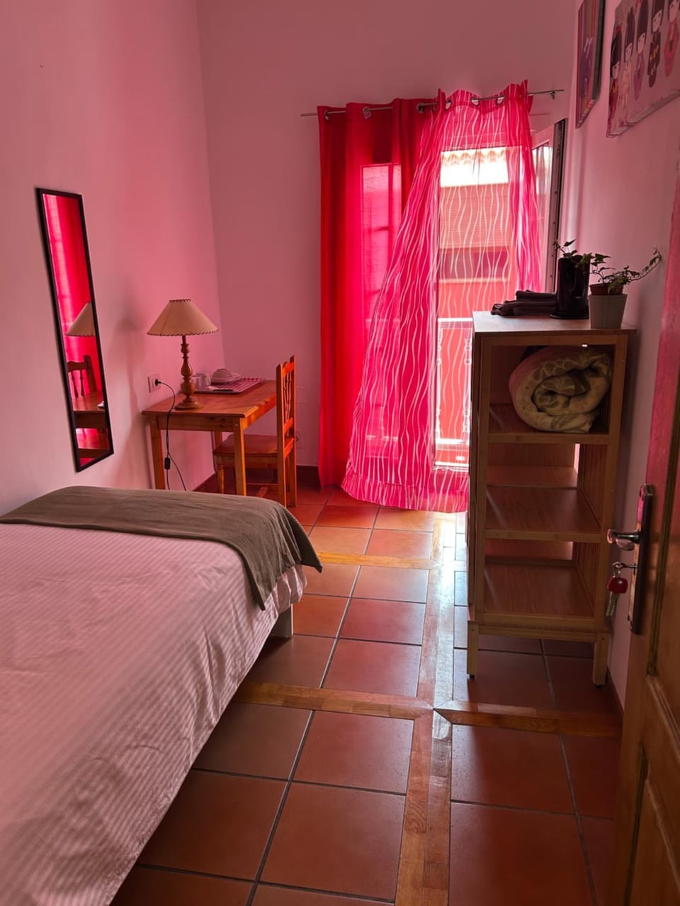 Bed, Photo of the whole room, Bedroom, wardrobe