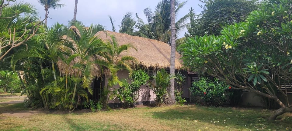 Rumah Sunyi Bed and Breakfast in Pemenang