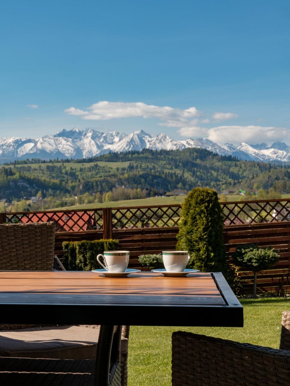 Day, Natural landscape, View (from property/room), Mountain view