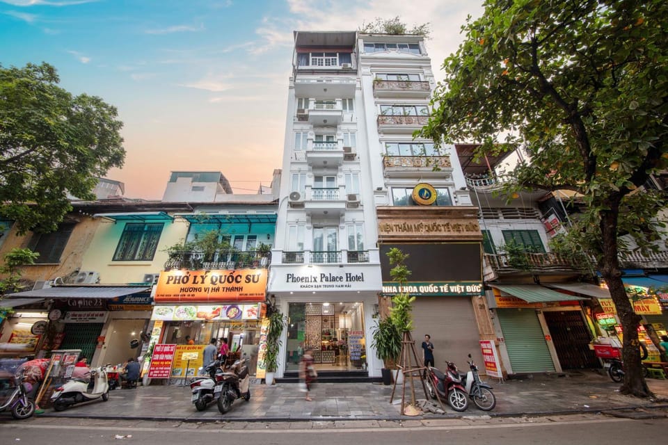 Property building, Day, Neighbourhood, City view, Street view, Location