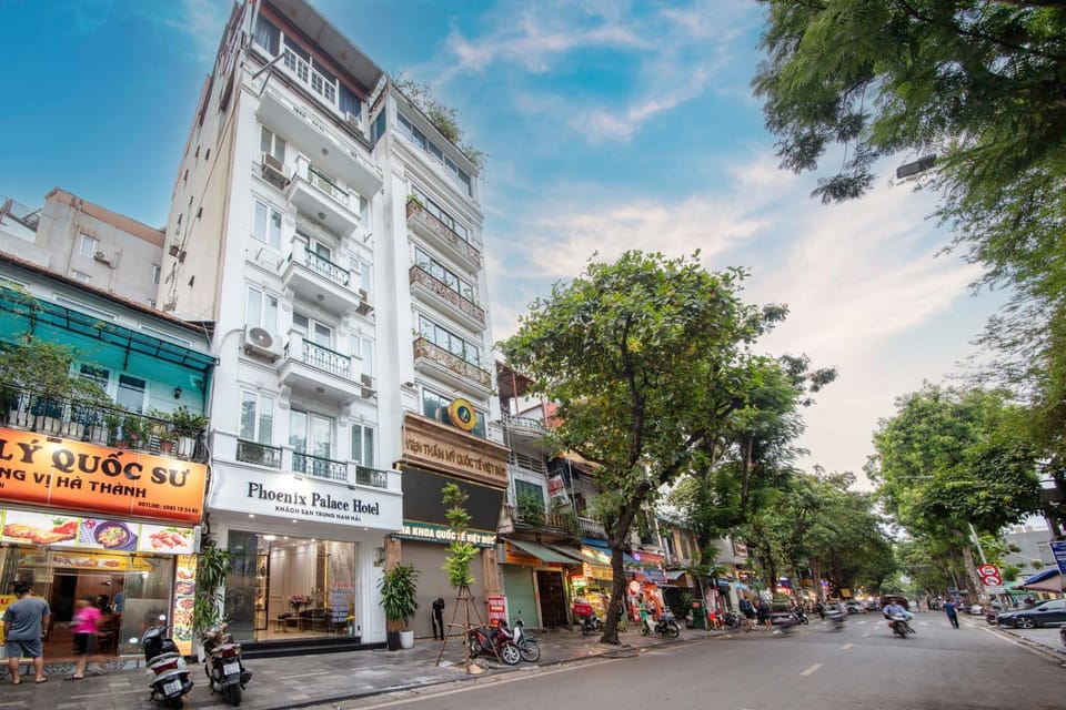 Property building, Day, Neighbourhood, City view, Street view, Location