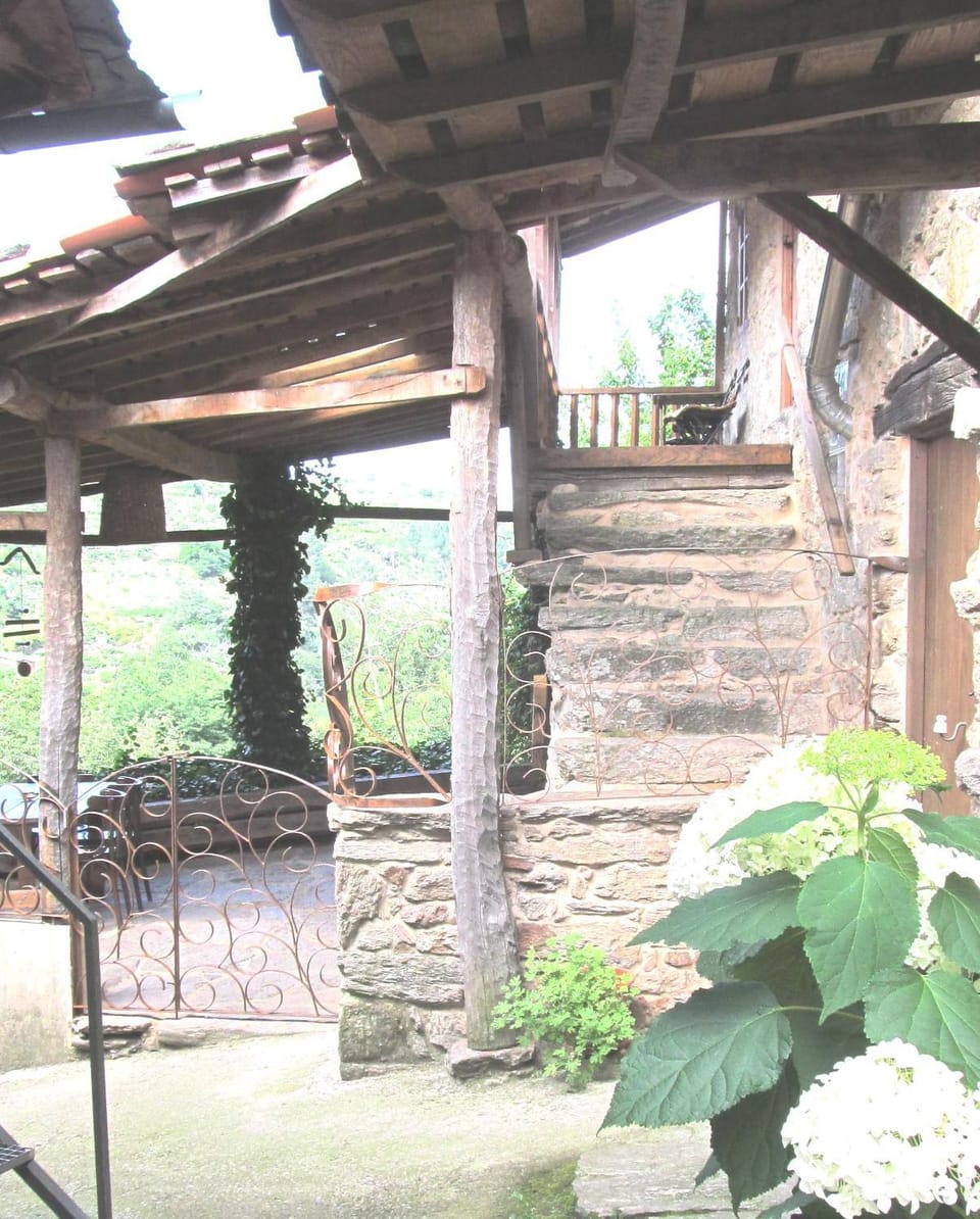 Casa do Solpor Country House in Galicia