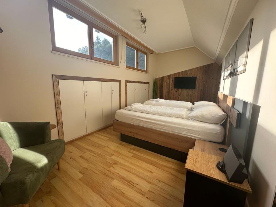 Bed, Bedroom