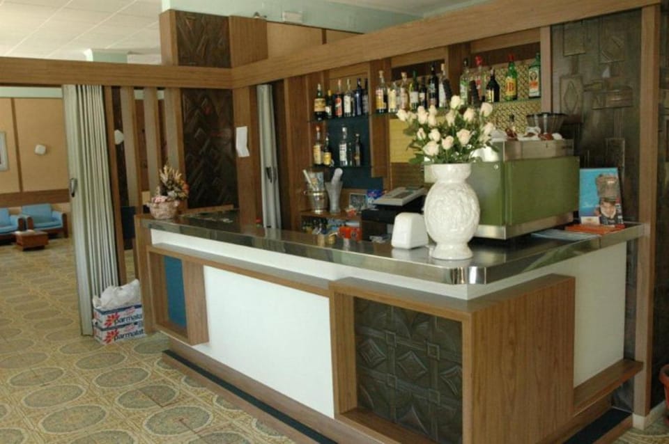 Lounge or bar
