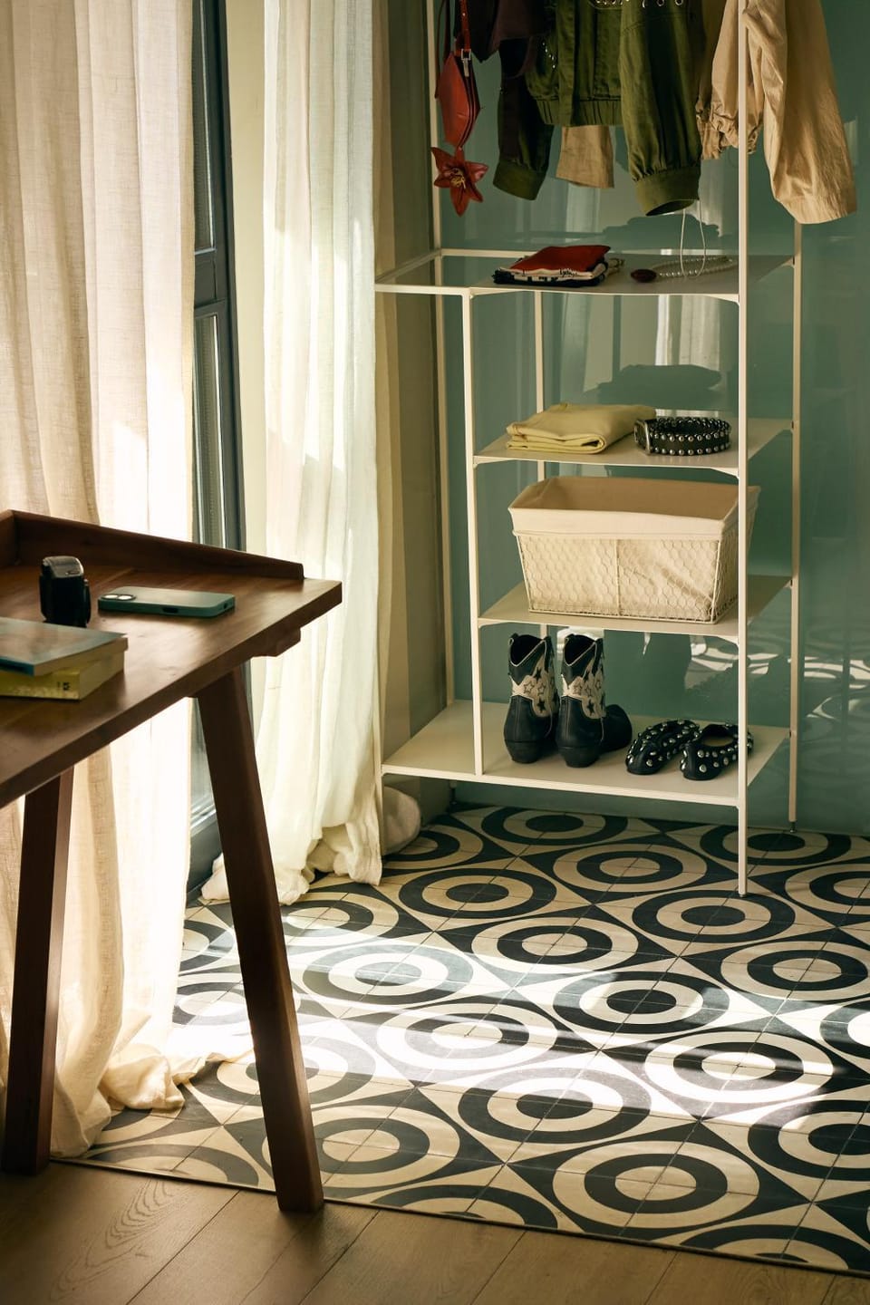 wardrobe