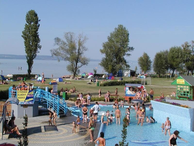 Beach, Swimming pool