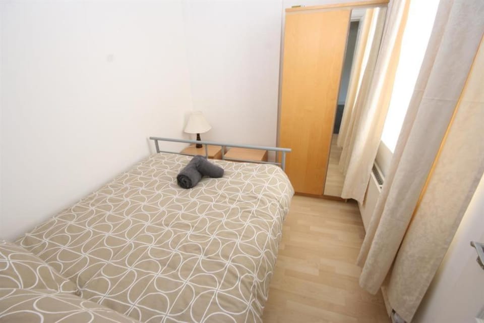 MARLEY MANSIONS APARTMENT - Clarendon Apartment in Wallasey