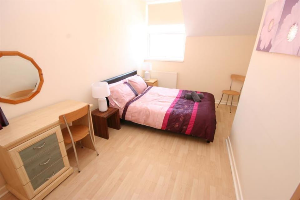 MARLEY MANSIONs APARTMENTS - KING ST REF : 10/3 Apartment in Wallasey