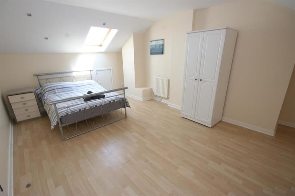 MARLEY MANSIONs APARTMENTS - KING ST REF : 10/3 Apartment in Wallasey