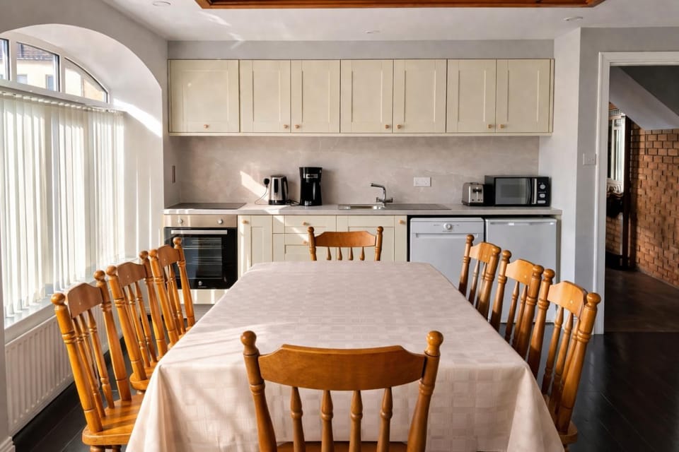 Aran View Holiday Homes Doolin - The Courtyard House - Sleeps 9 House in County Clare