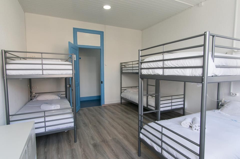 bunk bed