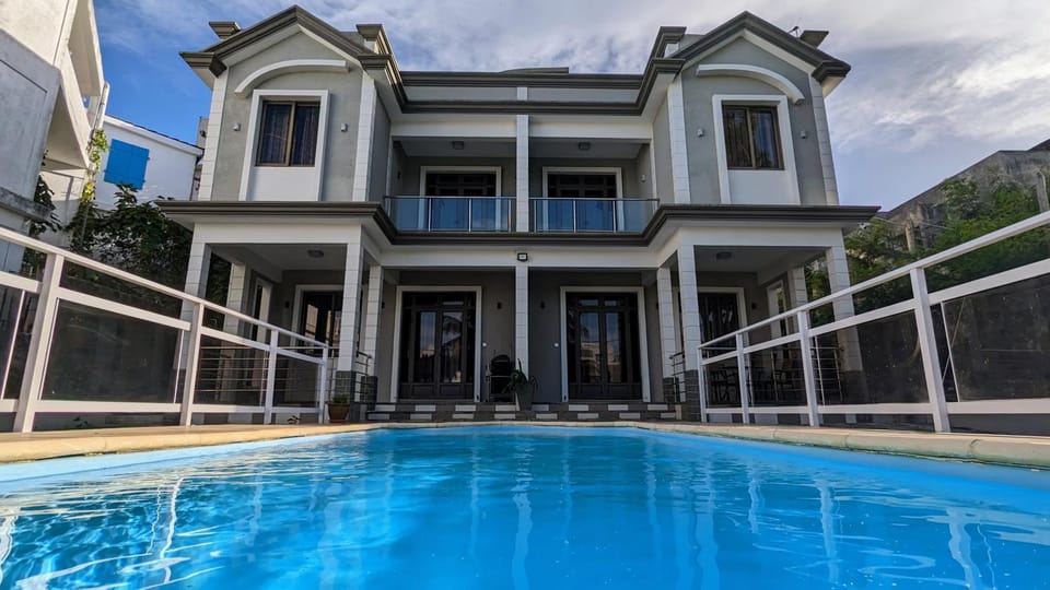 Property building, Pool view, Swimming pool